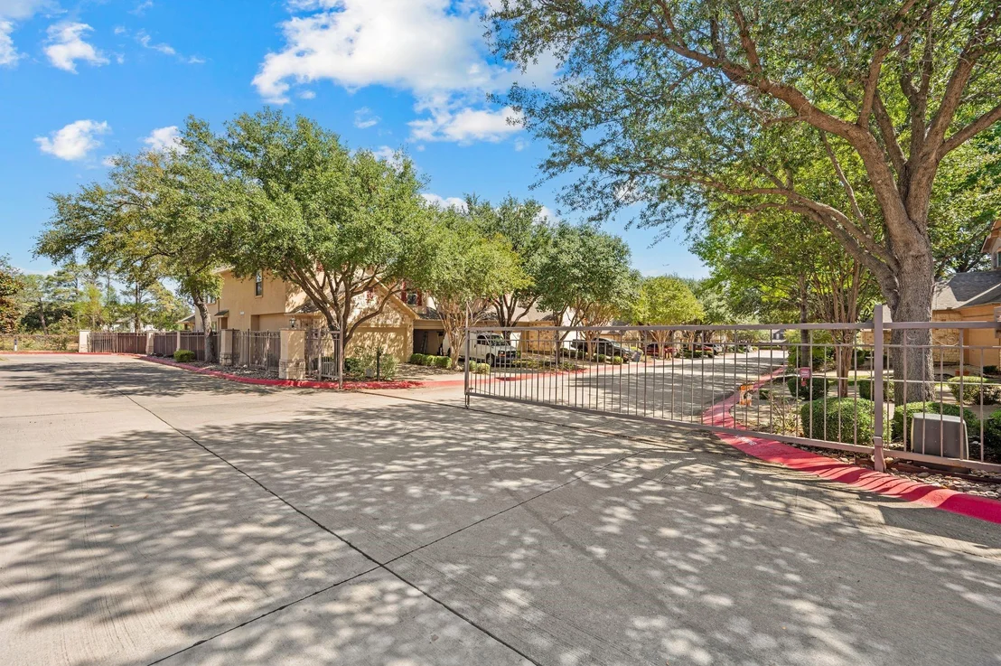 Photo of 614 Rosemead Drive