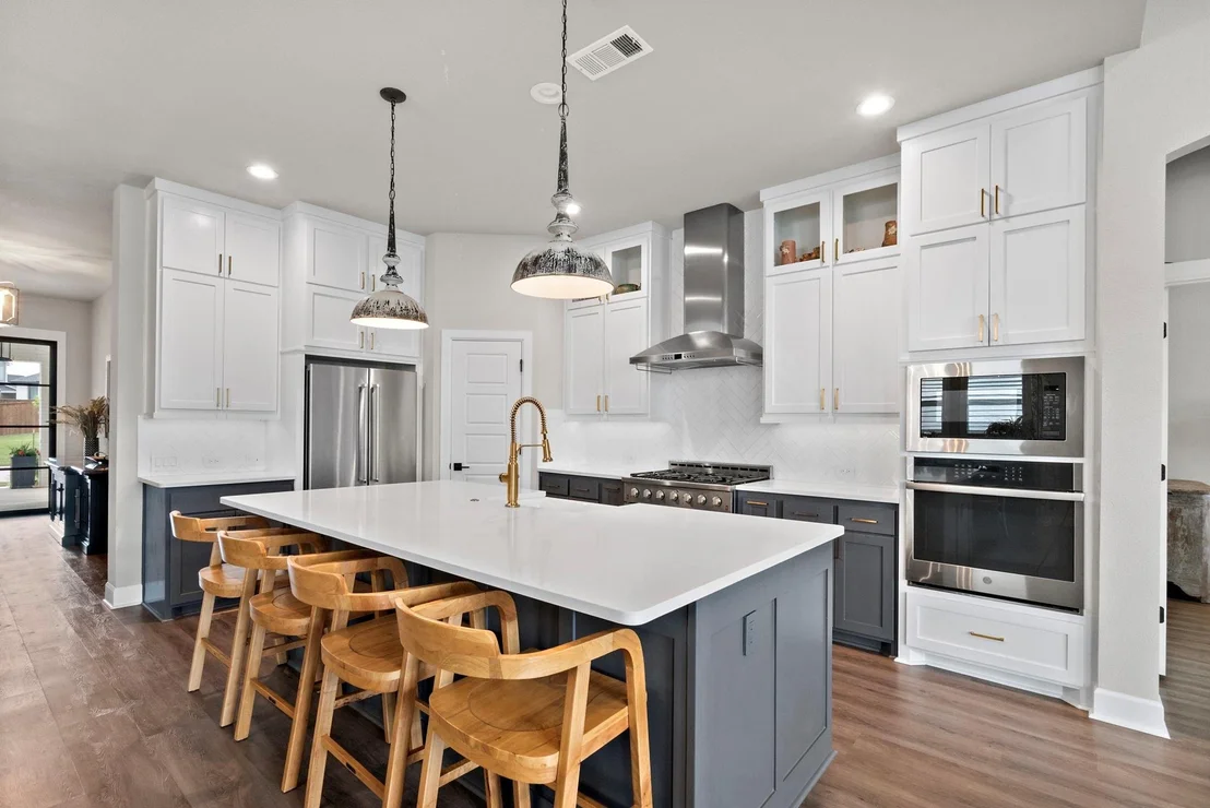 Photo of 2325 Offerande Drive