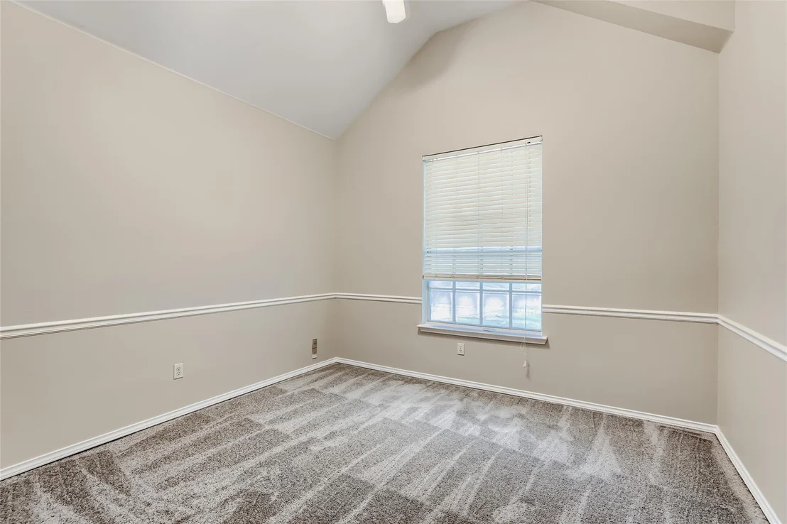 Photo of 316 Shady Timbers Lane