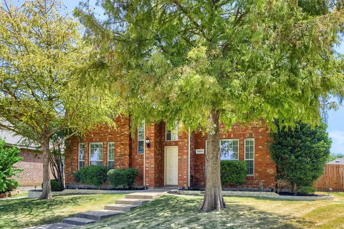 Photo of 5905 Big Pine Drive