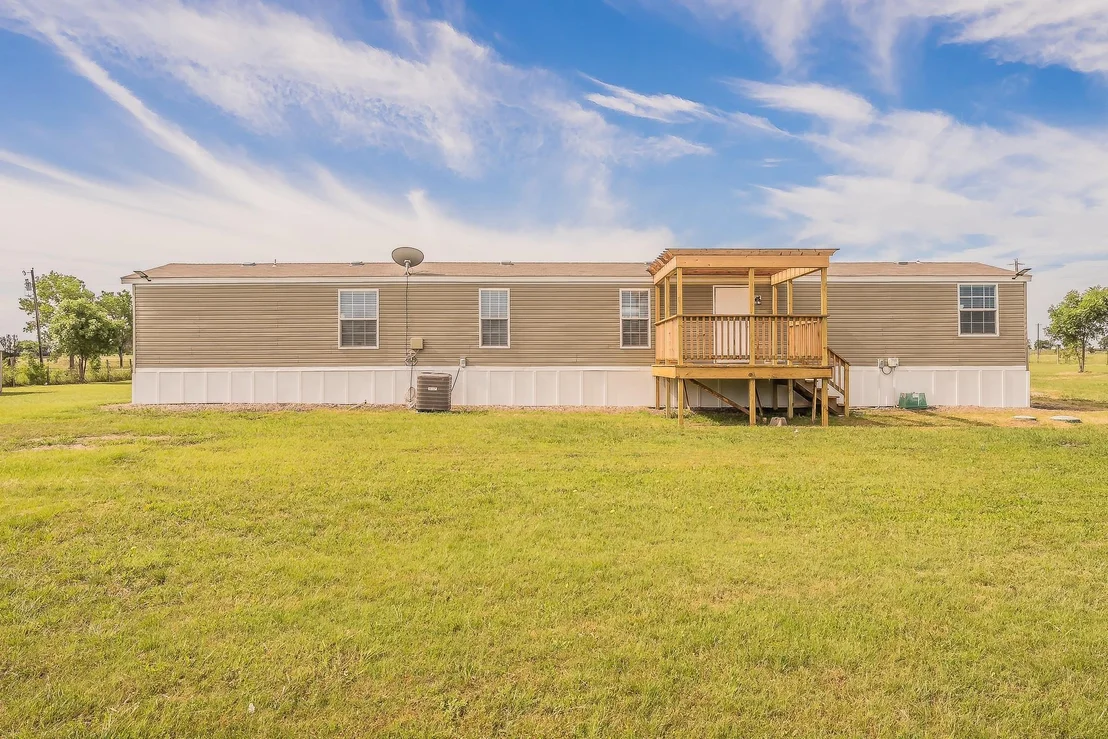 Photo of 18035 Brookfield Drive