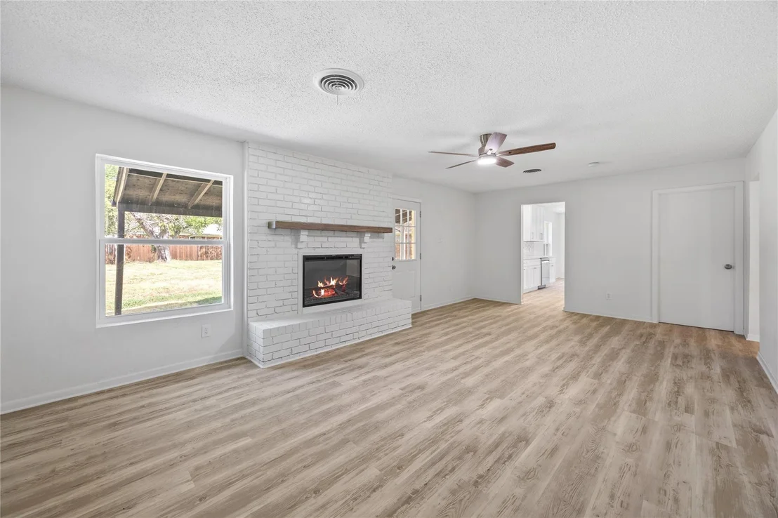 Photo of 5748 Wimbleton Way