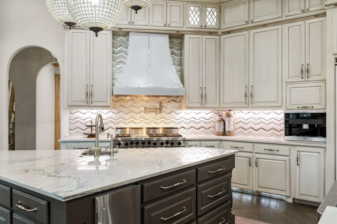 Photo of 2656 Twelve Oaks Lane