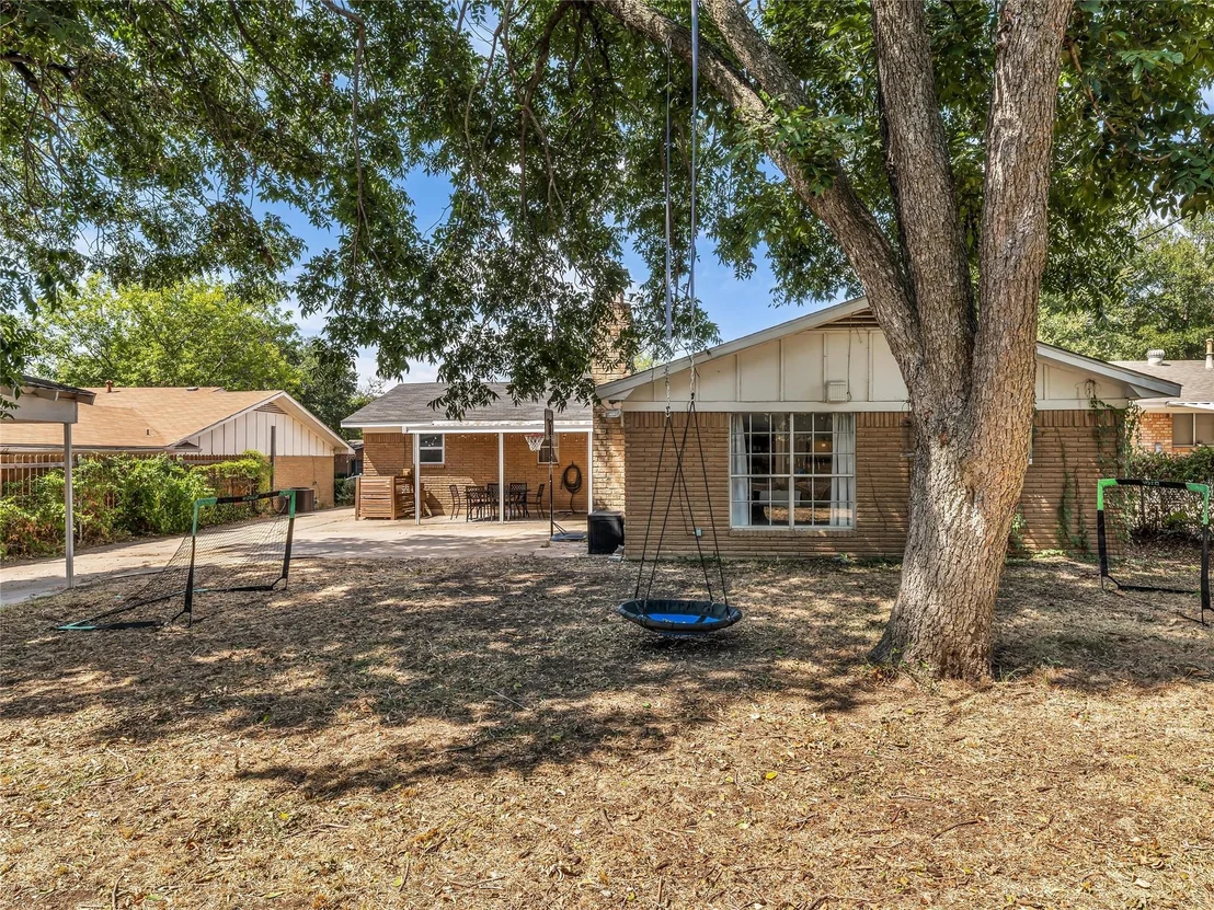 Photo of 1007 Melrose Drive