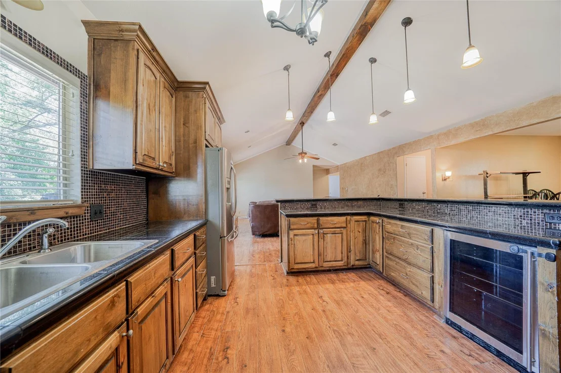 Photo of 1006 Rikkity Lane