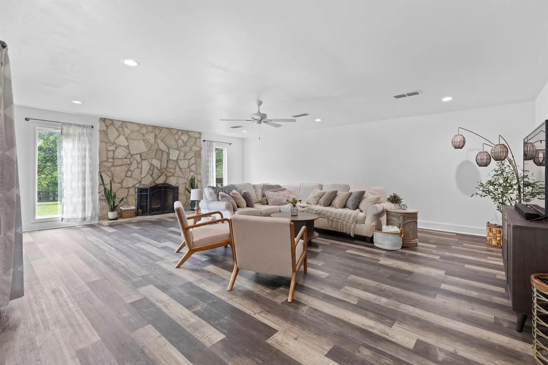 Photo of 15134 County Road 178