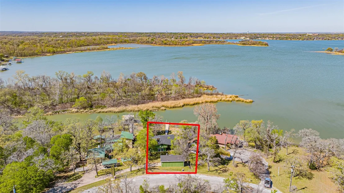 Photo of 9520 Heron Drive