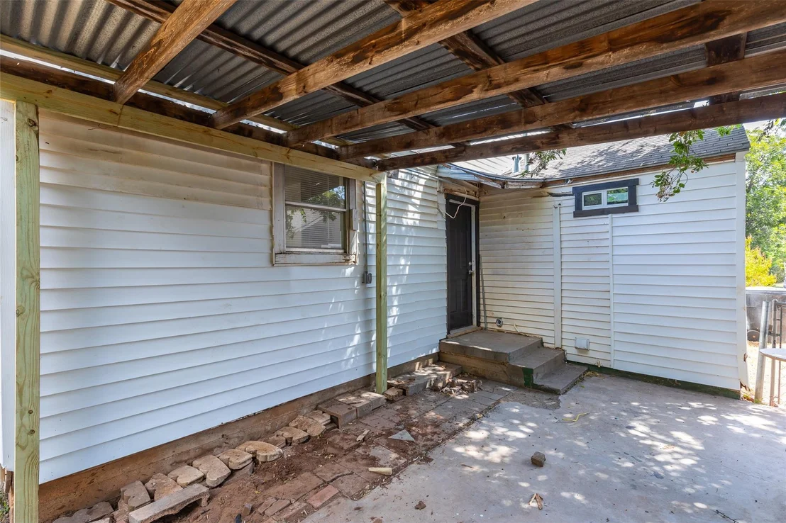 Photo of 3010 Bickley Street