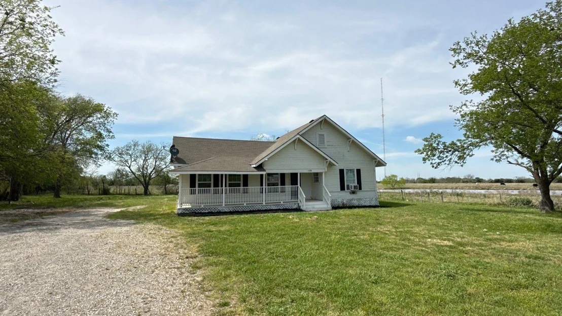Photo of 1338 S State Highway 121
