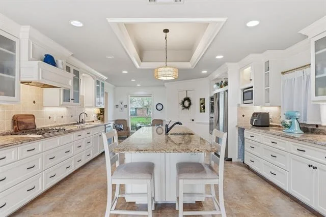 Photo of 8229 Columbia Drive