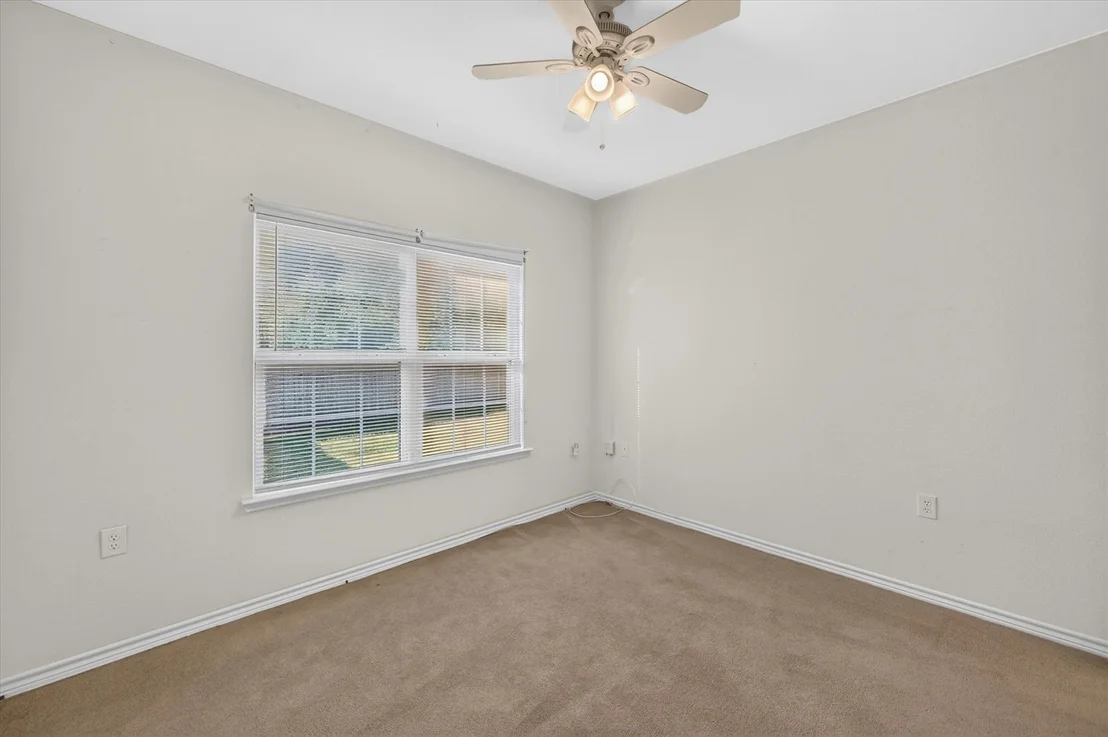 Photo of 433 Oak Street
