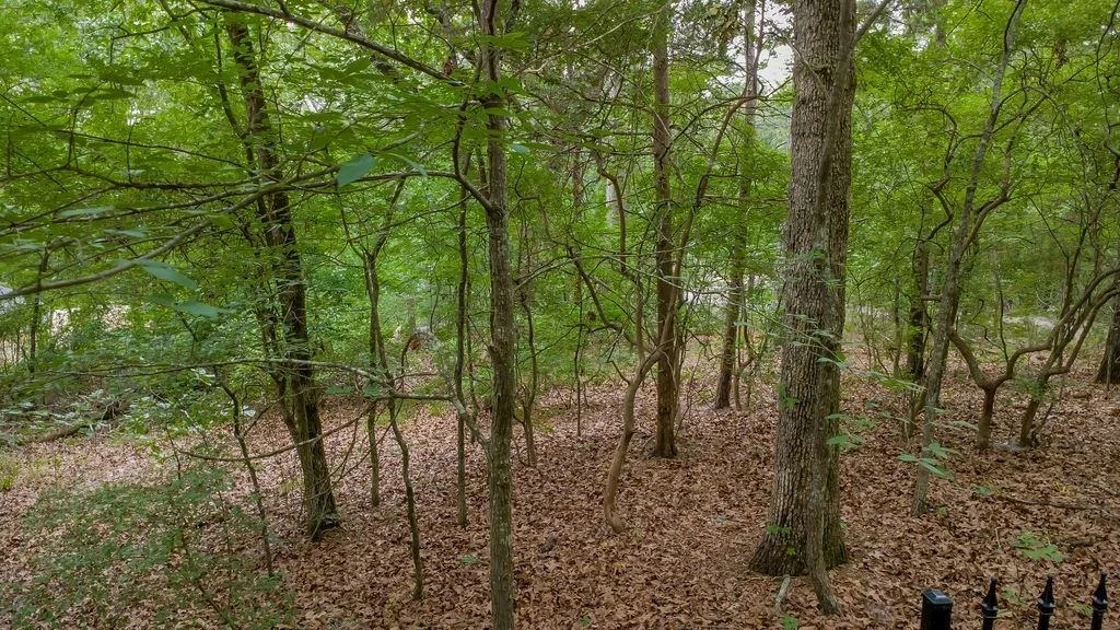 Photo of 1714 Pineview Lane