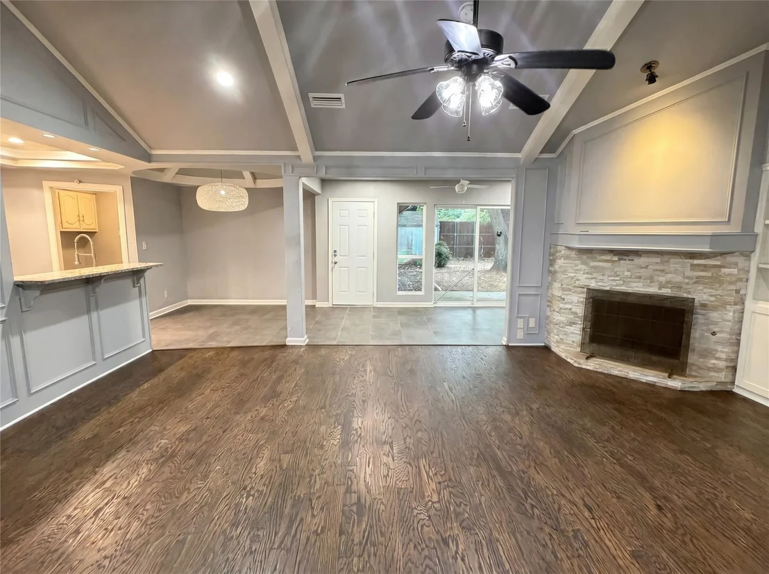 Photo of 3717 Knob Hill Drive