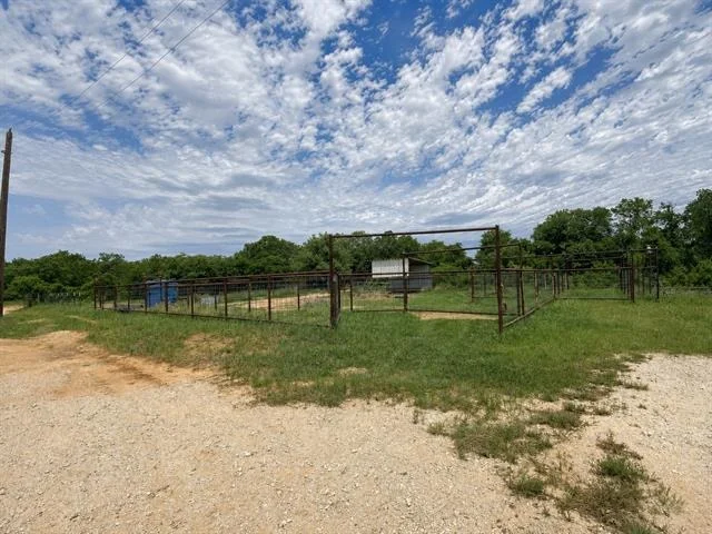 Photo of 636 PRIVATE ROAD 4691