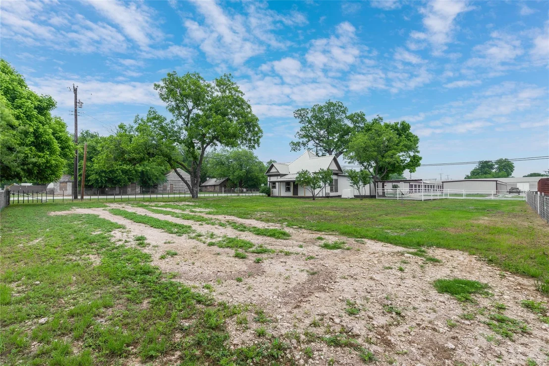 Photo of 4000 COUNTY ROAD 279