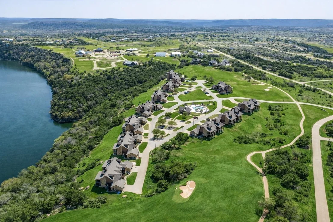 Photo of 1102 Eagle Point Circle