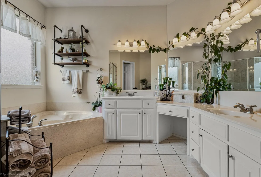 Photo of 119 Equestrian Drive