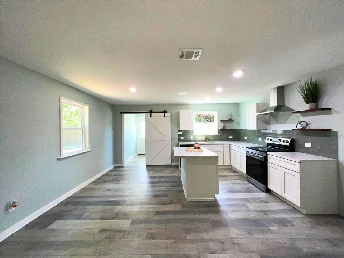 Photo of 221 Mockingbird Meadows