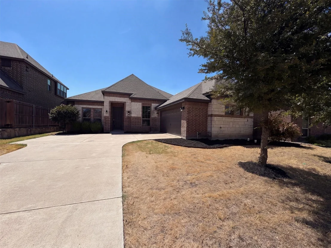 Photo of 130 Red Pine Drive