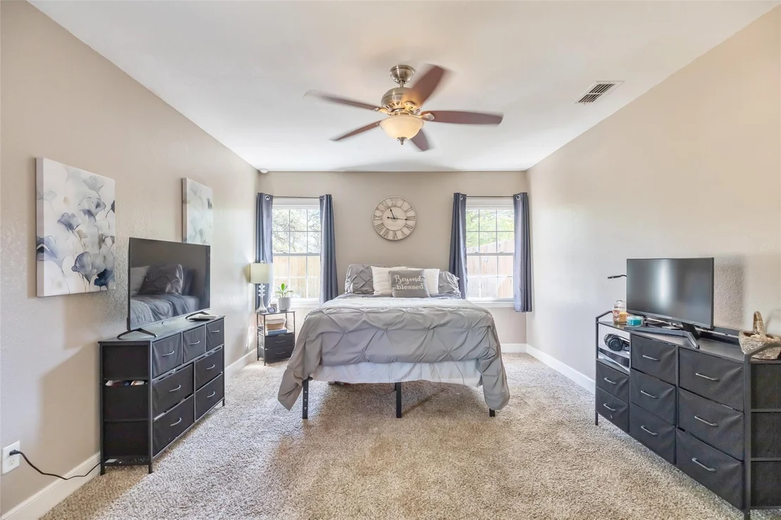 Photo of 1208 Lytle Way Circle