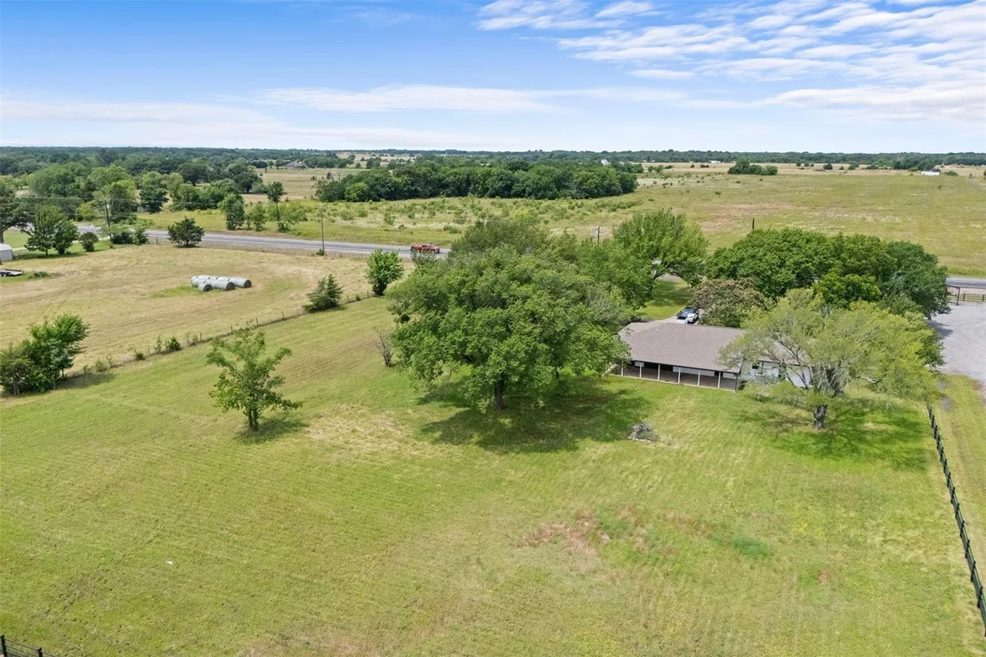 Photo of 5772 N State Highway 78