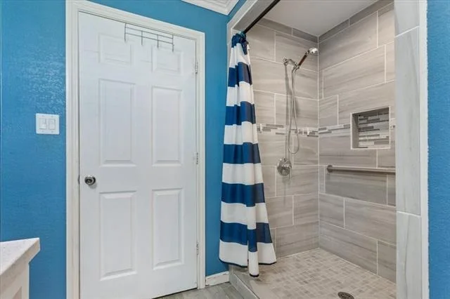 Photo of 4617 Colonial Avenue