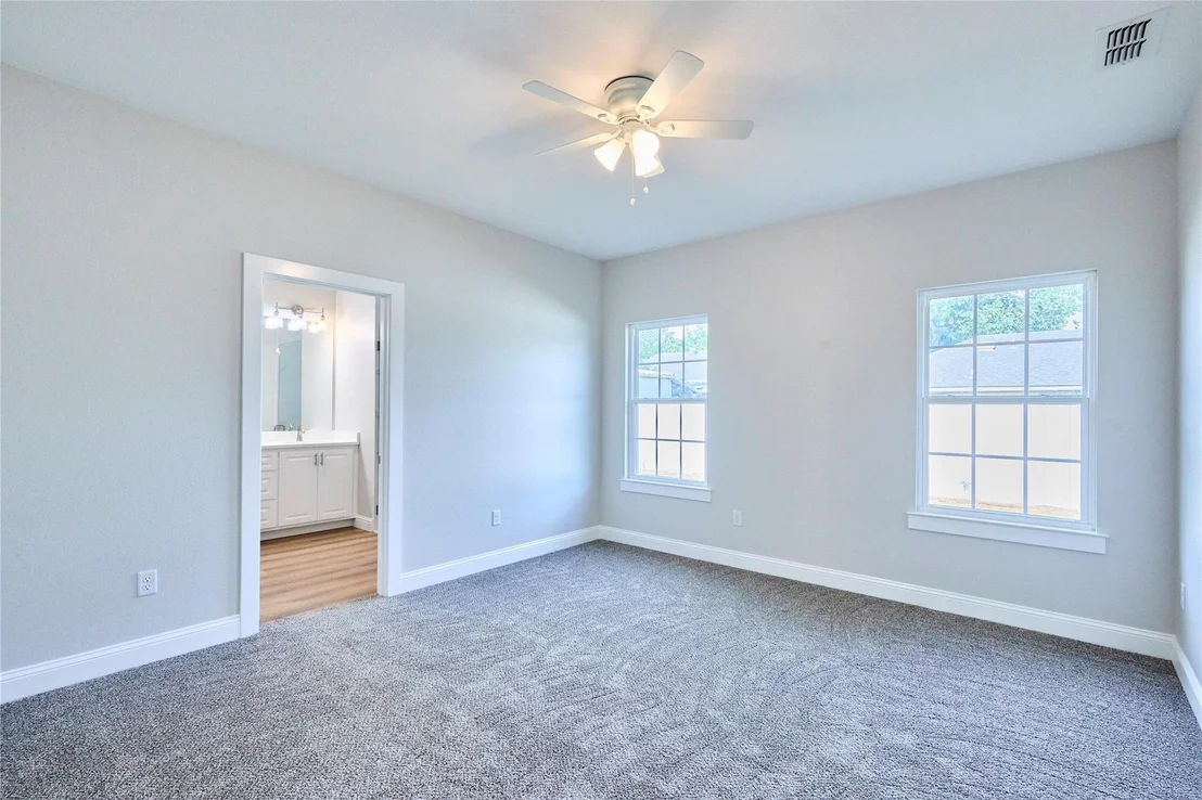 Photo of 3922 National Drive