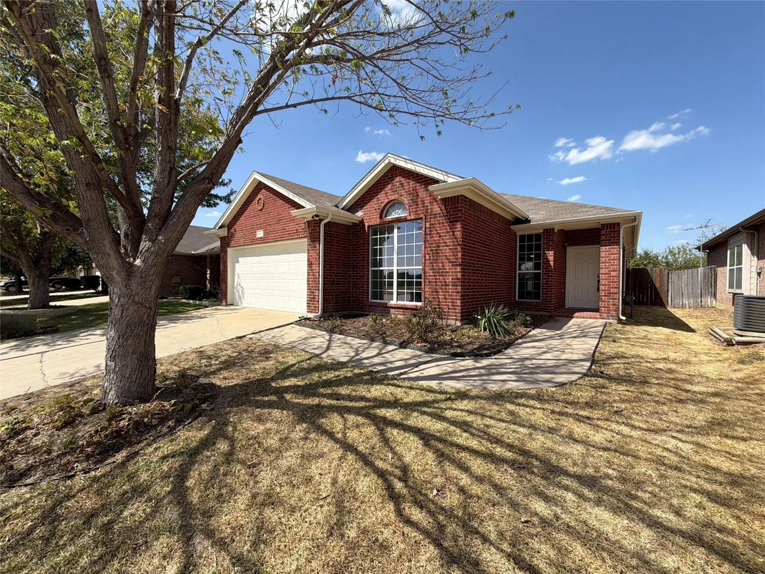 Photo of 2617 Silver Hill Drive