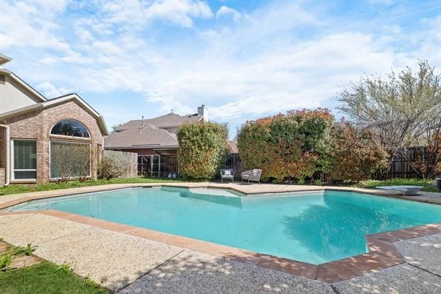Photo of 7621 Brookview Drive