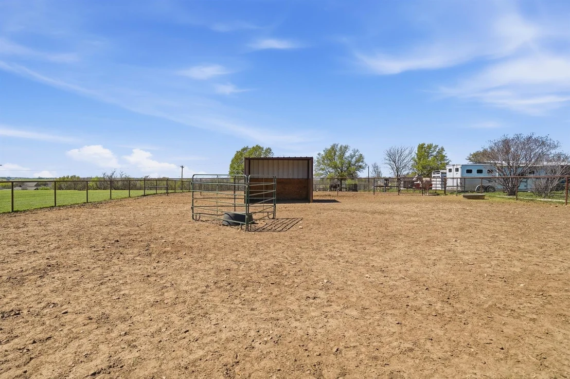 Photo of 333 Meadow Crest Road