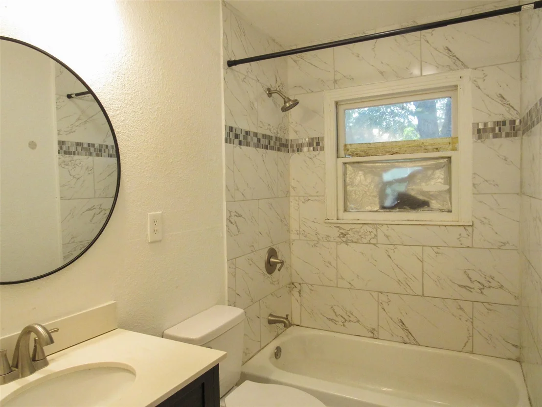 Photo of 2705 Summer Avenue