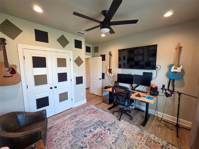 Photo of 5509 Fallbrook Drive