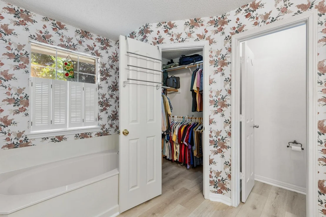 Photo of 2800 Comanche Trail