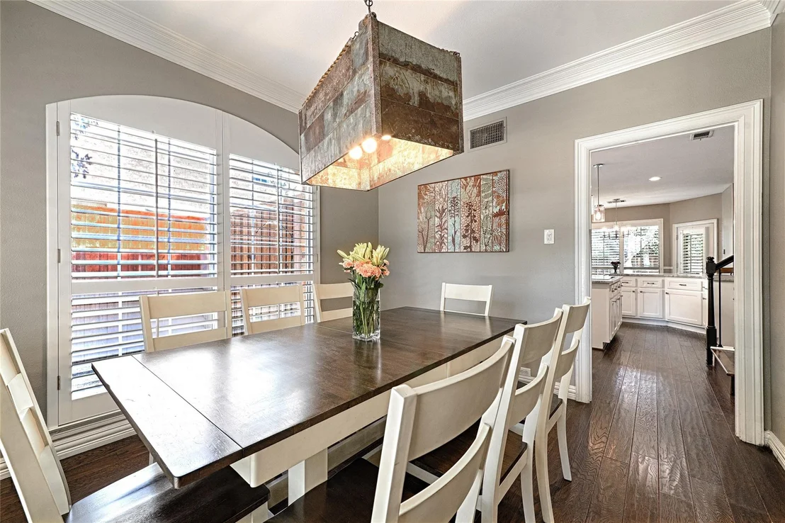 Photo of 114 Westwind Drive