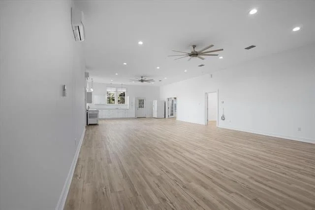 Photo of 6990 Pin Oak Road