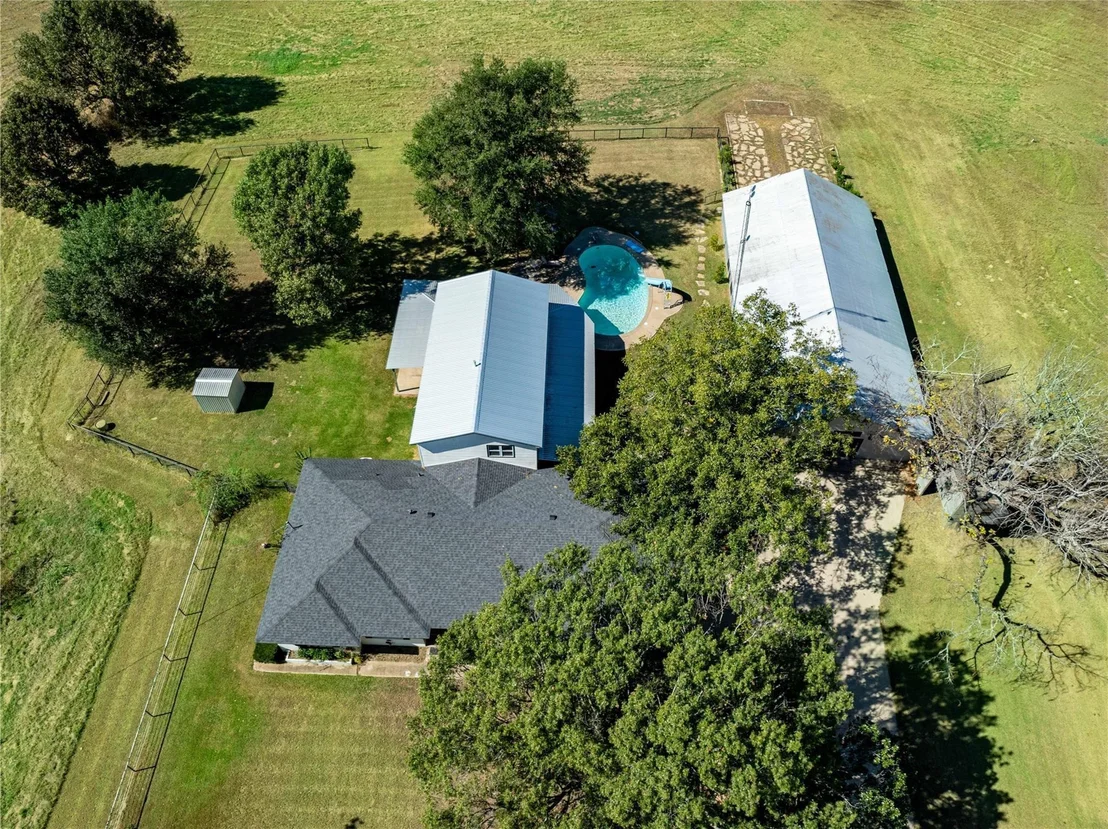 Photo of 1210 VZ County Road 2316