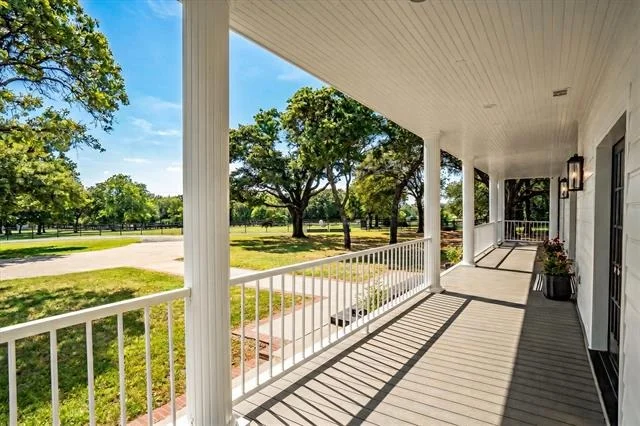 Photo of 1476 W Jeter Road
