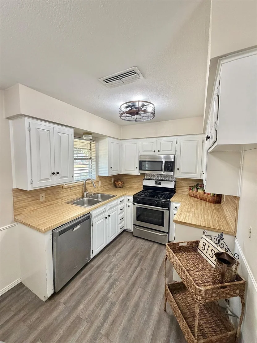 Photo of 101 Diane Drive