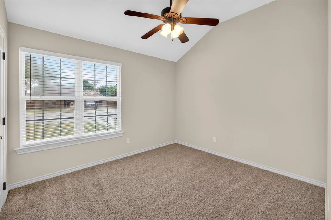 Photo of 505 E 5th Street