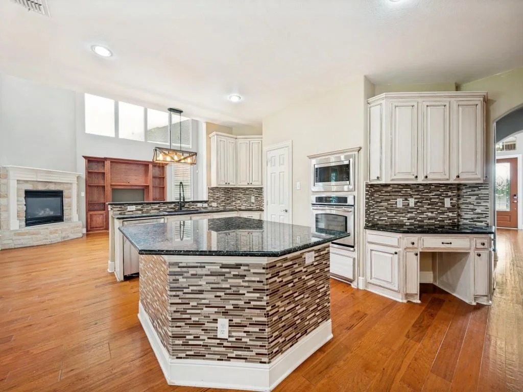 Photo of 841 Wind Brook Lane