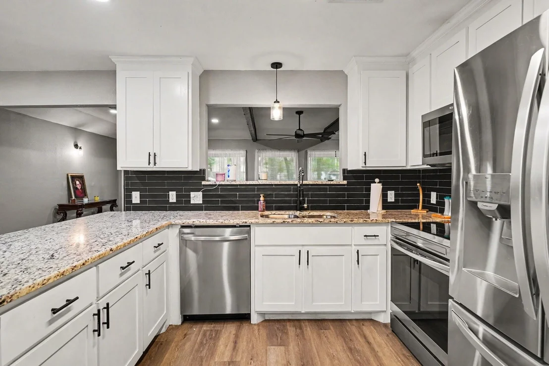 Photo of 1908 Thousand Oaks Drive