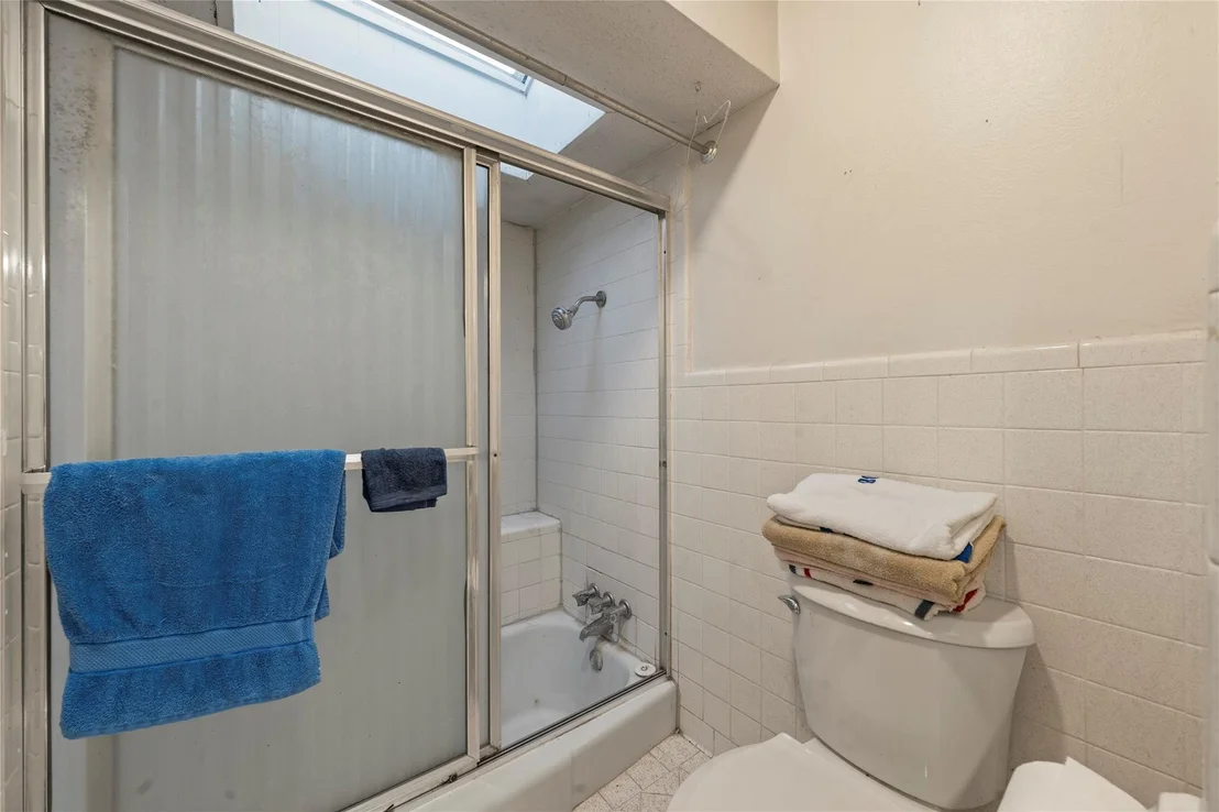 Photo of 1815 Mahalia Drive