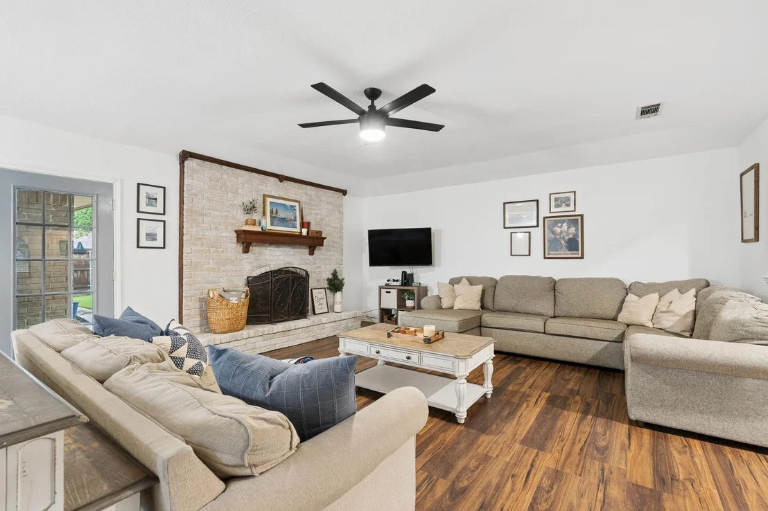 Photo of 1673 Chisolm Trail