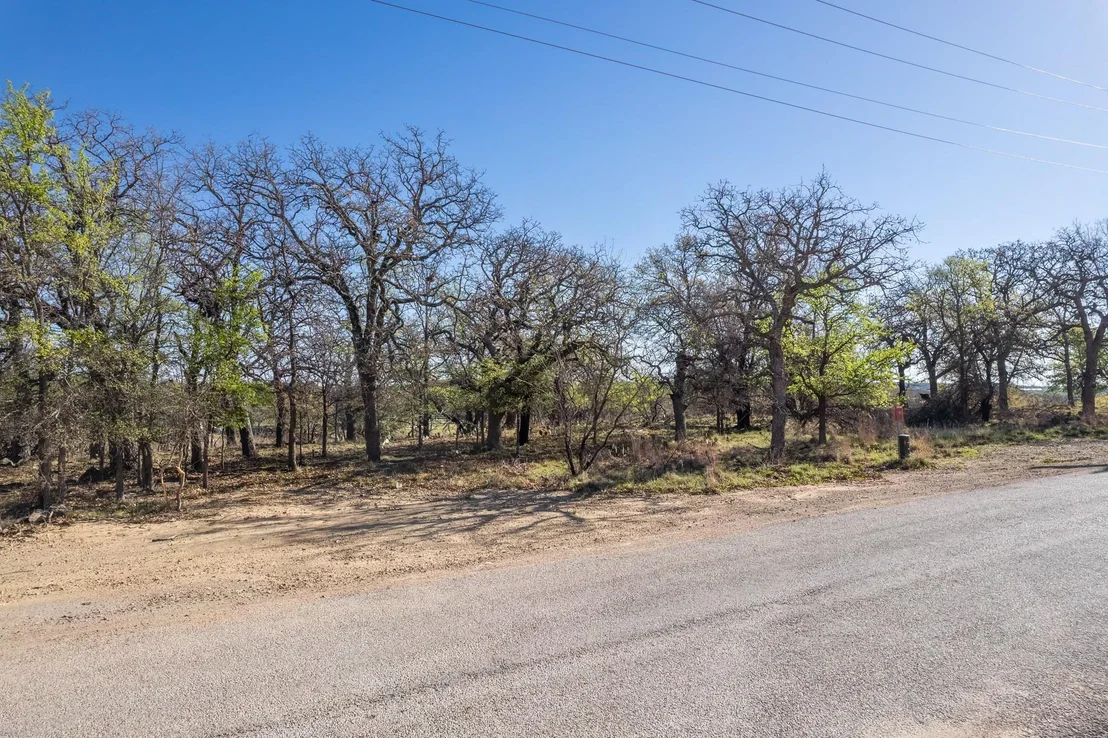 Photo of TBD Lot 1038 Oak Point Drive