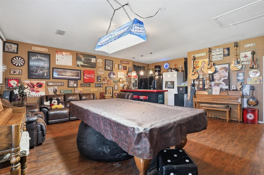 Photo of 7229 County Road 1205