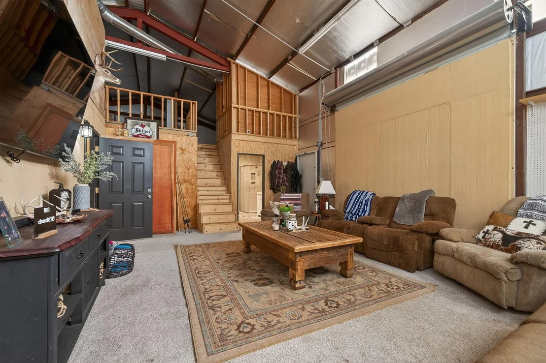 Photo of 6938 County Road 3512