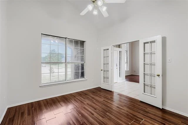 Photo of 1013 Hampstead Drive