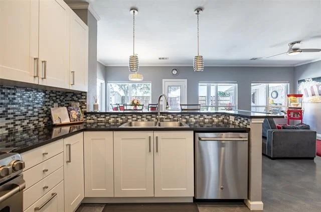 Photo of 5204 Alexander Drive