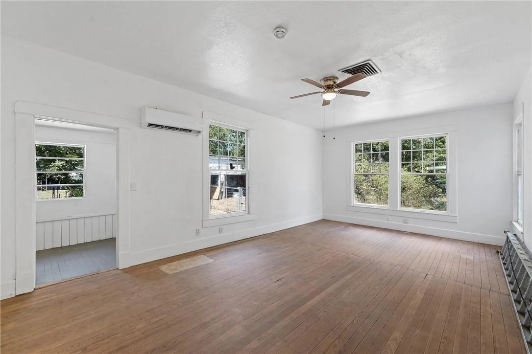 Photo of 433 Chambers Street