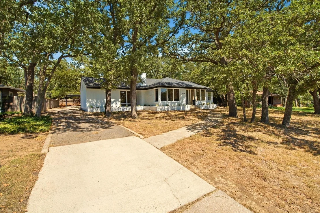 Photo of 5725 Jacqueline Road